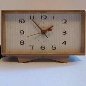 VINTAGE General Electric Desk Clock MCM GE Model LR-215